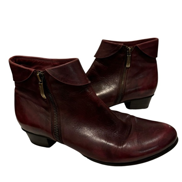 Regarde Le Ciel Womens Stefany Boot Size 38 Burgundy Leather Bootie Low Heel - Picture 10 of 10
